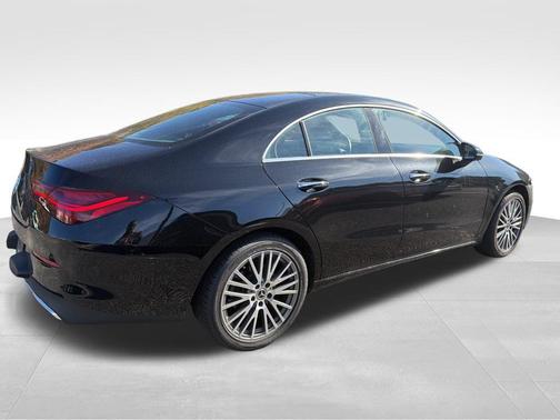 2025 Mercedes-Benz CLA 250 Base