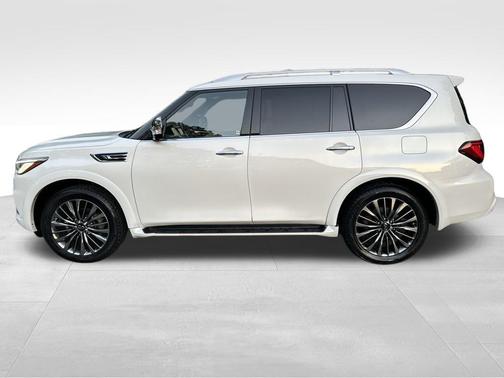2021 INFINITI QX80 SENSORY AWD