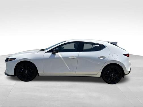 Snowflake White Pearl Mica 2026 Mazda Mazda3 2.5 Turbo AWD