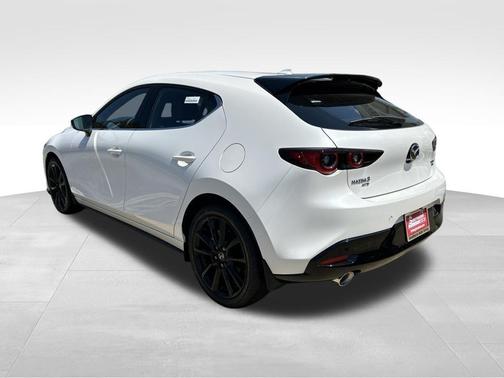 Snowflake White Pearl Mica 2026 Mazda Mazda3 2.5 Turbo AWD