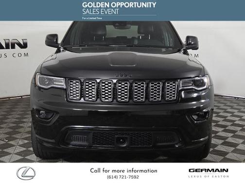 2022 Jeep Grand Cherokee Laredo