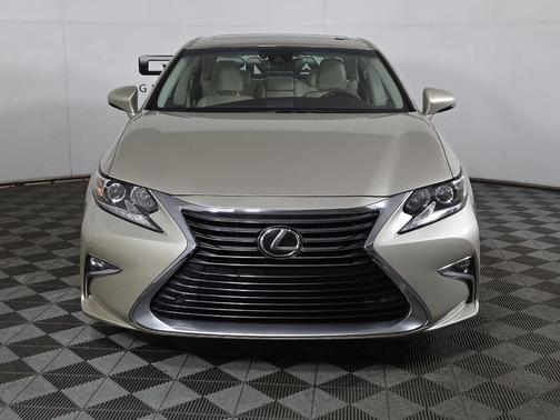 2017 Lexus ES 350 Base