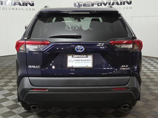 2020 Toyota RAV4 Hybrid XLE