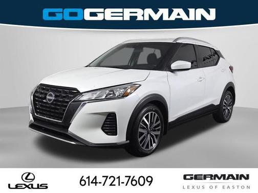 Aspen White Tricoat 2024 Nissan Kicks SV