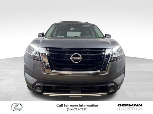 2022 Nissan Pathfinder Platinum 4WD