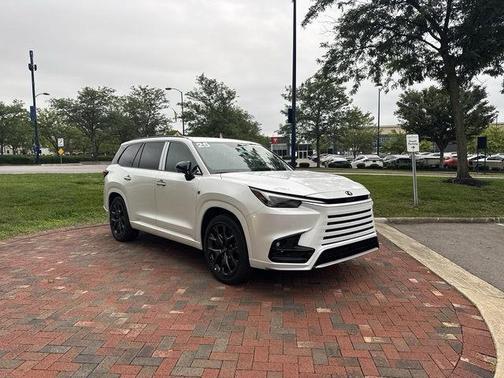 2025 Lexus TX 500h F SPORT Premium