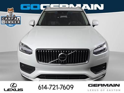 Crystal White Metallic 2022 Volvo XC90 T6 Momentum