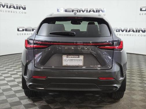 2025 Lexus NX 350h Premium