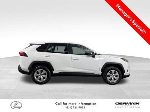 2022 Toyota RAV4 LE