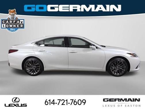 Eminent White Pearl 2025 Lexus ES 300h Ultra Luxury