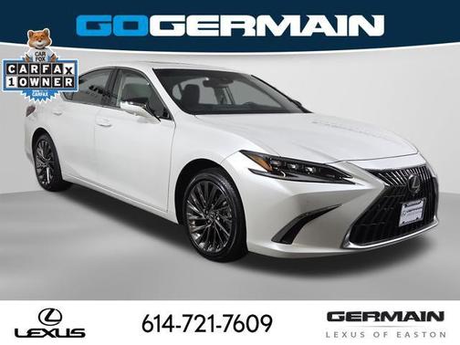 Eminent White Pearl 2025 Lexus ES 300h Ultra Luxury