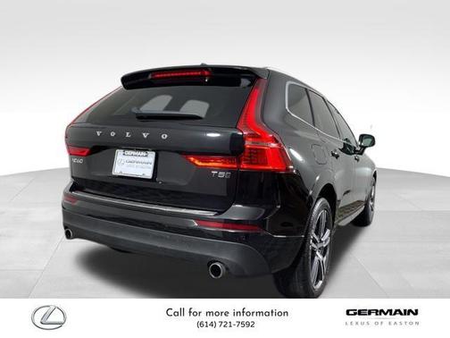 2021 Volvo XC60 T5 Momentum