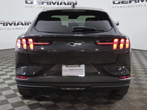 2022 Ford Mustang Mach-E Select