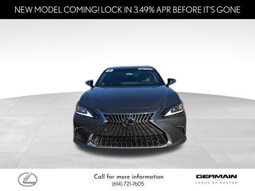 2025 Lexus ES 300h Luxury