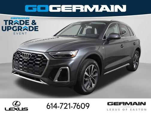 Daytona Gray Pearl Effect 2025 Audi Q5 45 S line Premium Plus