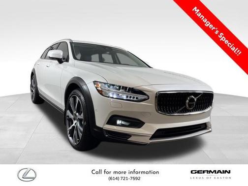 2023 Volvo V90 Cross Country B6 Ultimate
