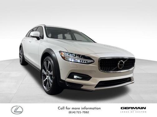 2023 Volvo V90 Cross Country B6 Ultimate