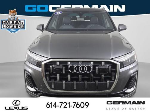 Samurai Gray Metallic 2025 Audi Q7 55 Premium Plus