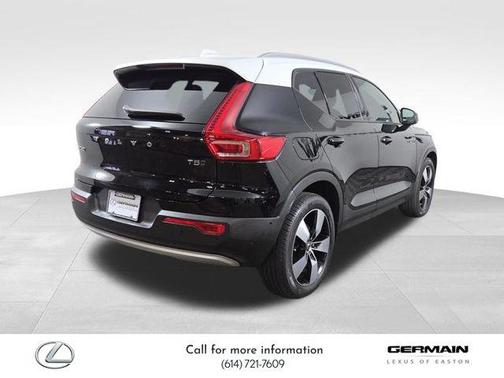 2019 Volvo XC40 T5 Momentum