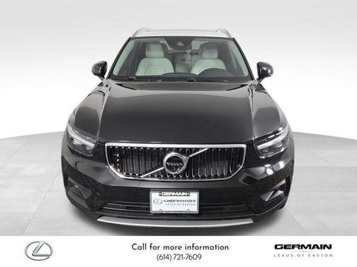 2019 Volvo XC40 T5 Momentum