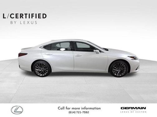 2025 Lexus ES 300h Ultra Luxury