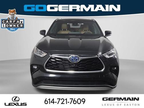 Midnight Black Metallic 2021 Toyota Highlander Hybrid Platinum
