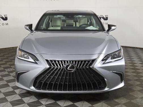 2022 Lexus ES 250 Base