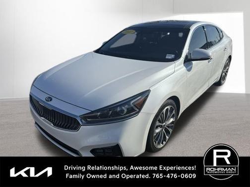 2017 Kia Cadenza Technology