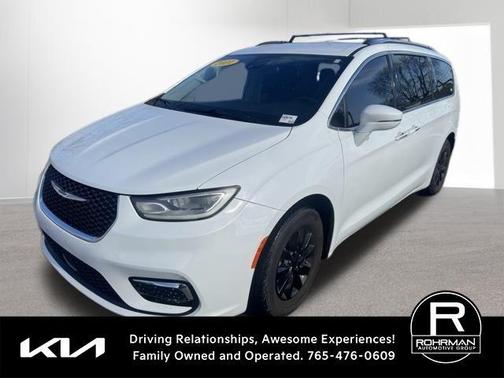 2021 Chrysler Pacifica Touring-L