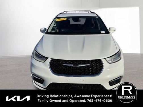 2021 Chrysler Pacifica Touring-L