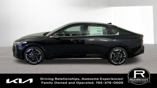 Aurora Black Pearl 2026 Kia K4 GT-LINE