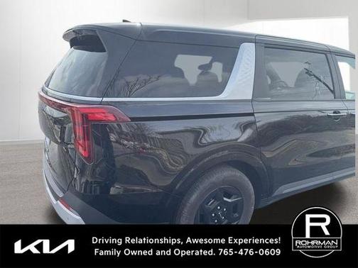 2025 Kia Carnival LXS