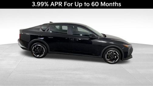 Aurora Black Pearl 2026 Kia K4 EX