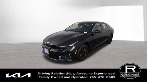 Aurora Black Pearl 2025 Kia K5 LXS