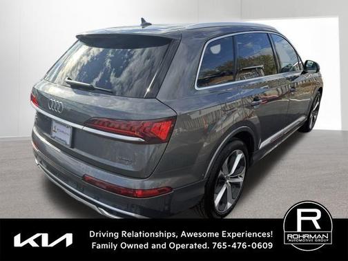 2021 Audi Q7 55 Prestige