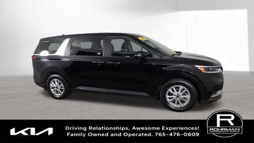 2023 Kia Carnival LX
