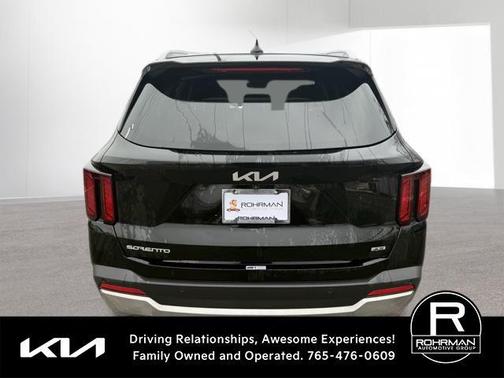 2024 Kia Sorento S
