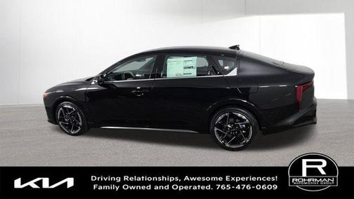 Aurora Black Pearl 2026 Kia K4 GT-LINE