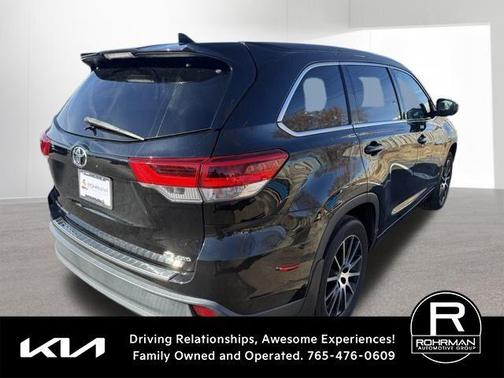 2018 Toyota Highlander SE
