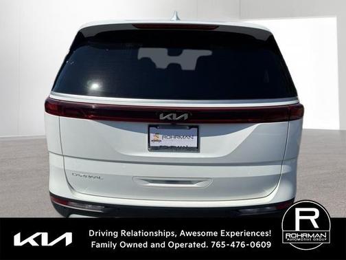 2023 Kia Carnival EX