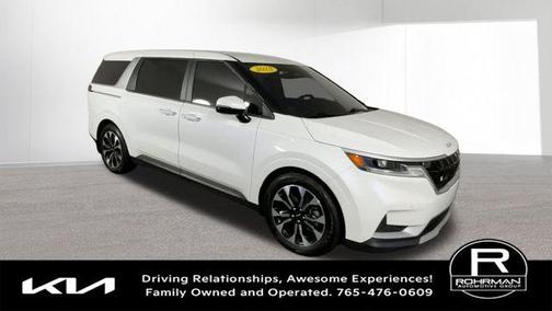 2023 Kia Carnival EX