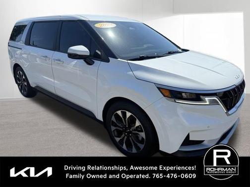 2023 Kia Carnival EX