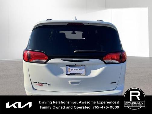 2020 Chrysler Pacifica Launch Edition