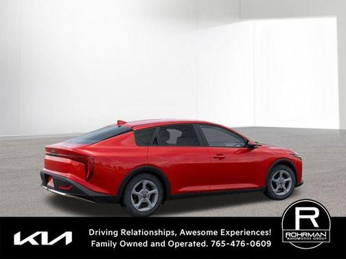 2025 Kia K4 LXS
