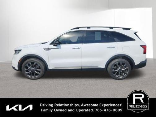Glacial White Pearl 2023 Kia Sorento X-Line SX Prestige
