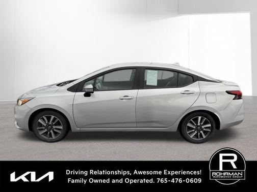 2021 Nissan Versa 1.6 SV