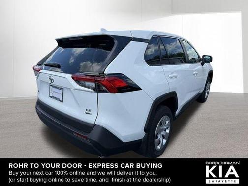 2023 Toyota RAV4 LE