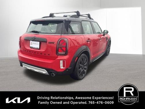 Chili Pepper Red 2022 MINI Countryman Cooper S ALL4