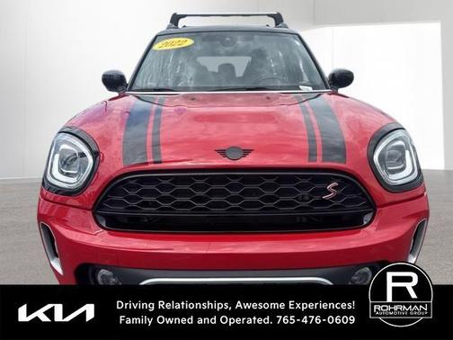 Chili Red 2022 MINI Countryman Iconic