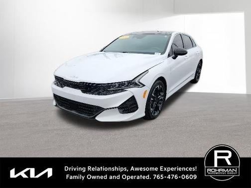 Glacial White Pearl 2024 Kia K5 GT-Line